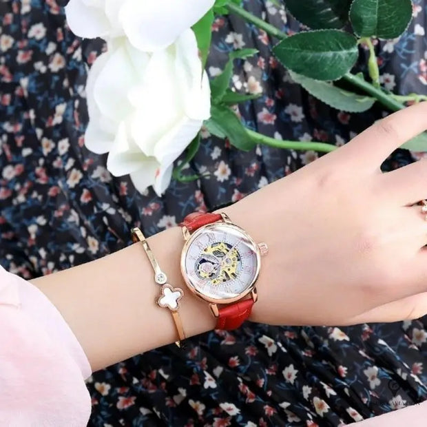 Montre Radio Pilotée pour Femme | Esprit-Aviation